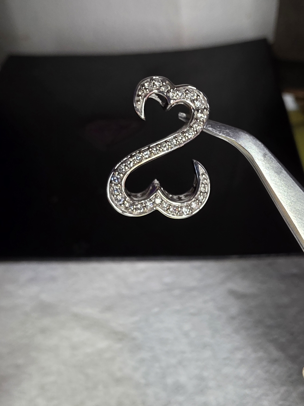 Jane Seymour WG Open Heart Diamond Pendant